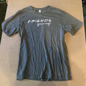 FRIENDS Giving Grey Thanksgiving Tee T-Shirt Women's 2XL Plus Size Holiday EUC